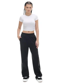 Czarne spodnie wide leg z wysokim stanem