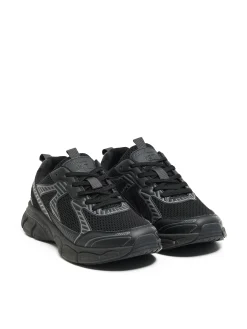 Czarne sportowe sneakersy