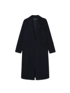 Czarny długi płaszcz