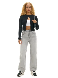 Czarny kardigan z guzikami