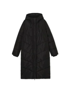 Czarny płaszcz z kapturem