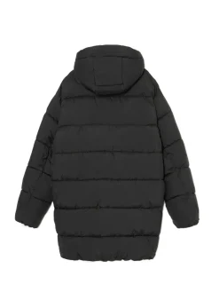 Czarny pikowany płaszcz z kapturem