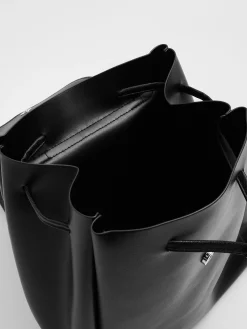 Czarny plecak worek z imitacji skóry