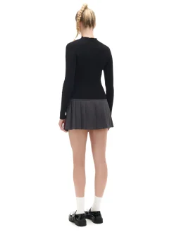 Czarny sweter z półgolfem