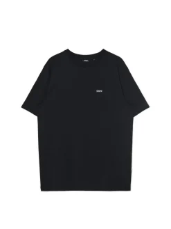 Czarny T-shirt z haftem