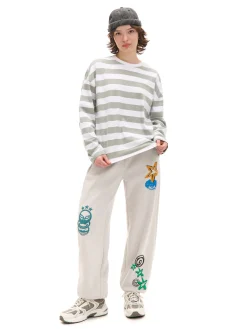 Jasne dresowe joggery z nadrukiem