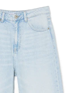 Jasnoniebieskie jeansy wide leg