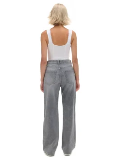 Jeansy straight z wysokim stanem