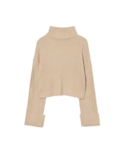 Jesienny sweter oversize z golfem