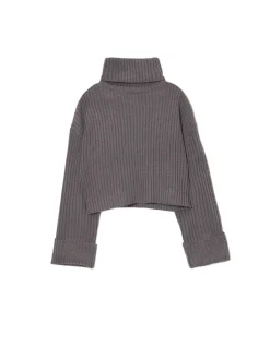 Jesienny sweter oversize z golfem