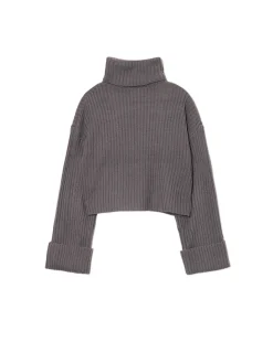 Jesienny sweter oversize z golfem