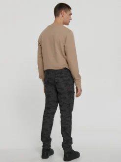 Joggery z kieszeniami cargo