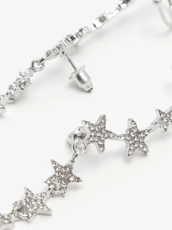 Kolczyki z motywem gwiazd