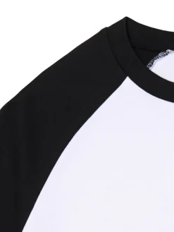 Koszulka longsleeve z czarnymi rękawami