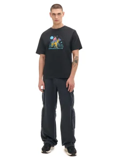 Koszulka z nowoczesnym nadrukiem