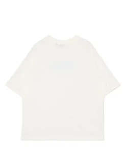 Koszulka z ozdobnym napisem