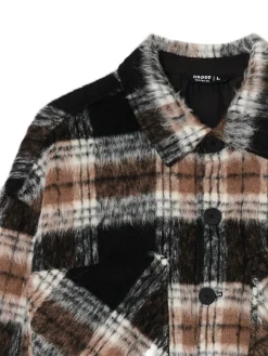 Kraciasta koszula z miękkim wykończeniem