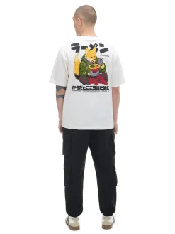 Kremowa koszulka z grafiką