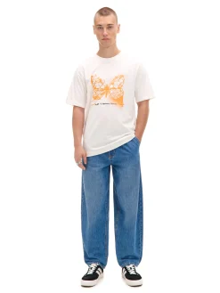 Kremowa koszulka z motylem