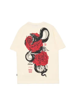 Kremowa koszulka z nadrukiem czerwonych róż