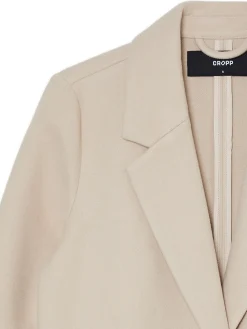 Kremowy długi płaszcz