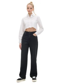 Krótka biała koszula