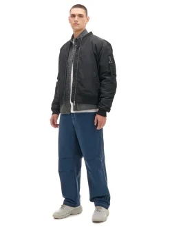 Kurtka bomber z kieszenią na rękawie