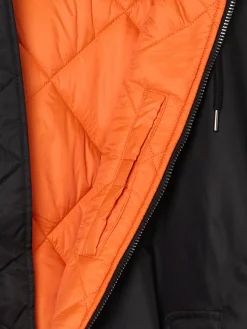 Kurtka bomberka z dzianinowym kapturem