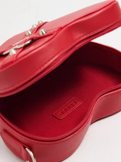 Mała torebka w kształcie serca