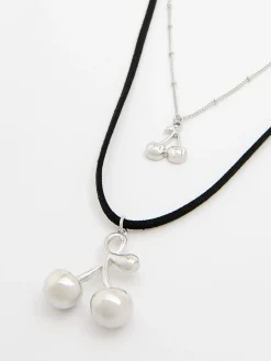 Naszyjnik z zawieszką wiśni