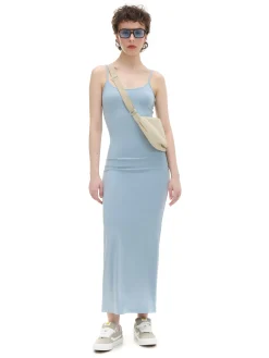 Niebieska sukienka maxi