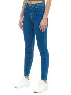 Niebieskie jeansy skinny push up