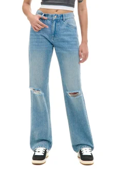 Niebieskie jeansy straight