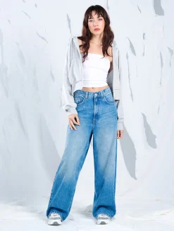 Niebieskie jeansy super baggy