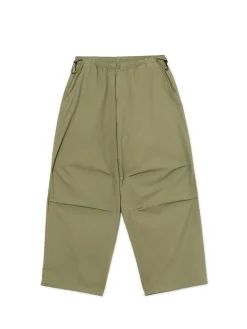 Oliwkowe spodnie parachute
