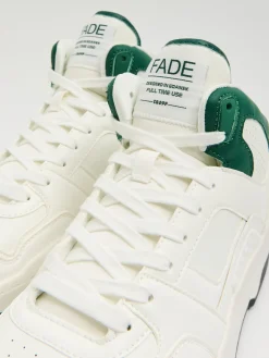 Sneakersy z naszywkami ze sztucznej skóry