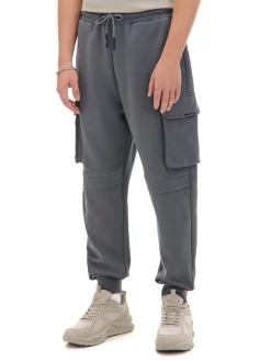 Solidne dresowe joggery regular z kieszeniami