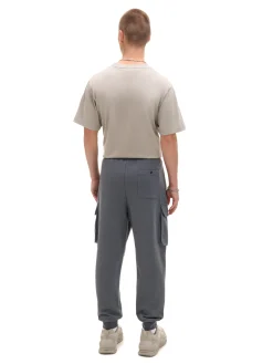 Solidne dresowe joggery regular z kieszeniami