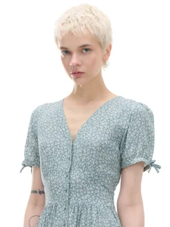 Sukienka midi z motywem kwiatowym