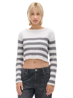 Sweter w poziome paski