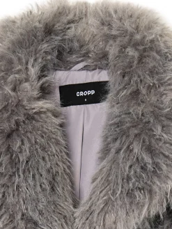 Szara kurtka z imitacji futra