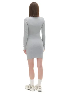 Szara sukienka mini z długimi rękawami
