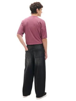 Szare jeansy skater z efektem sprania