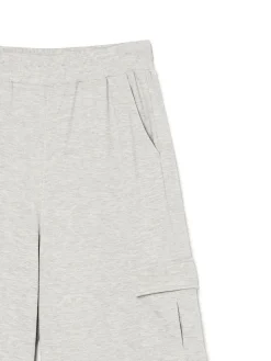 Szare spodnie z kieszeniami cargo