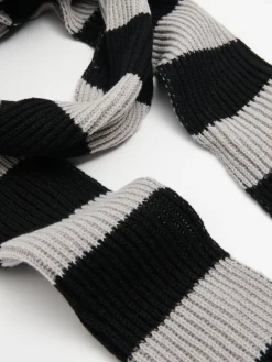 Szaro-czarny szalik