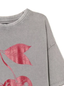 Szary T-shirt oversize z wiśniami