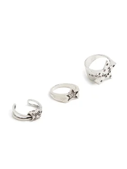 Zestaw pierścionków z motywem gwiazd