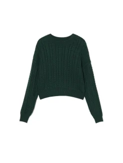 Zielony sweter z warkoczowym splotem